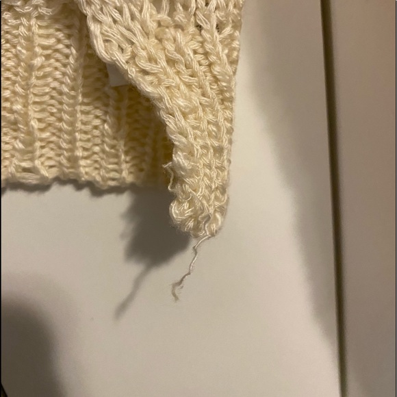 Charming Cream Sweater - Picture 5 of 5